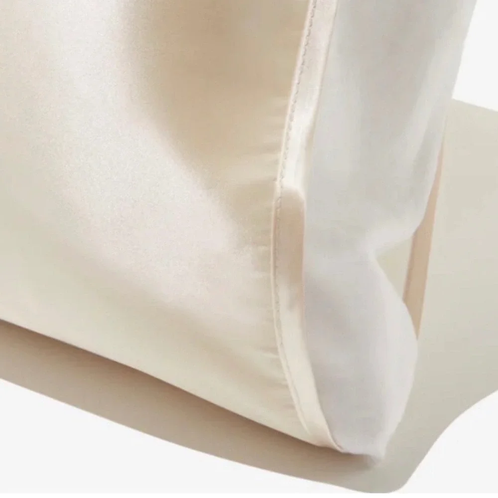 Silked‎ Satin Travel Pillow Sleeve Cream Gold Hair Skin Care FabFitFun New